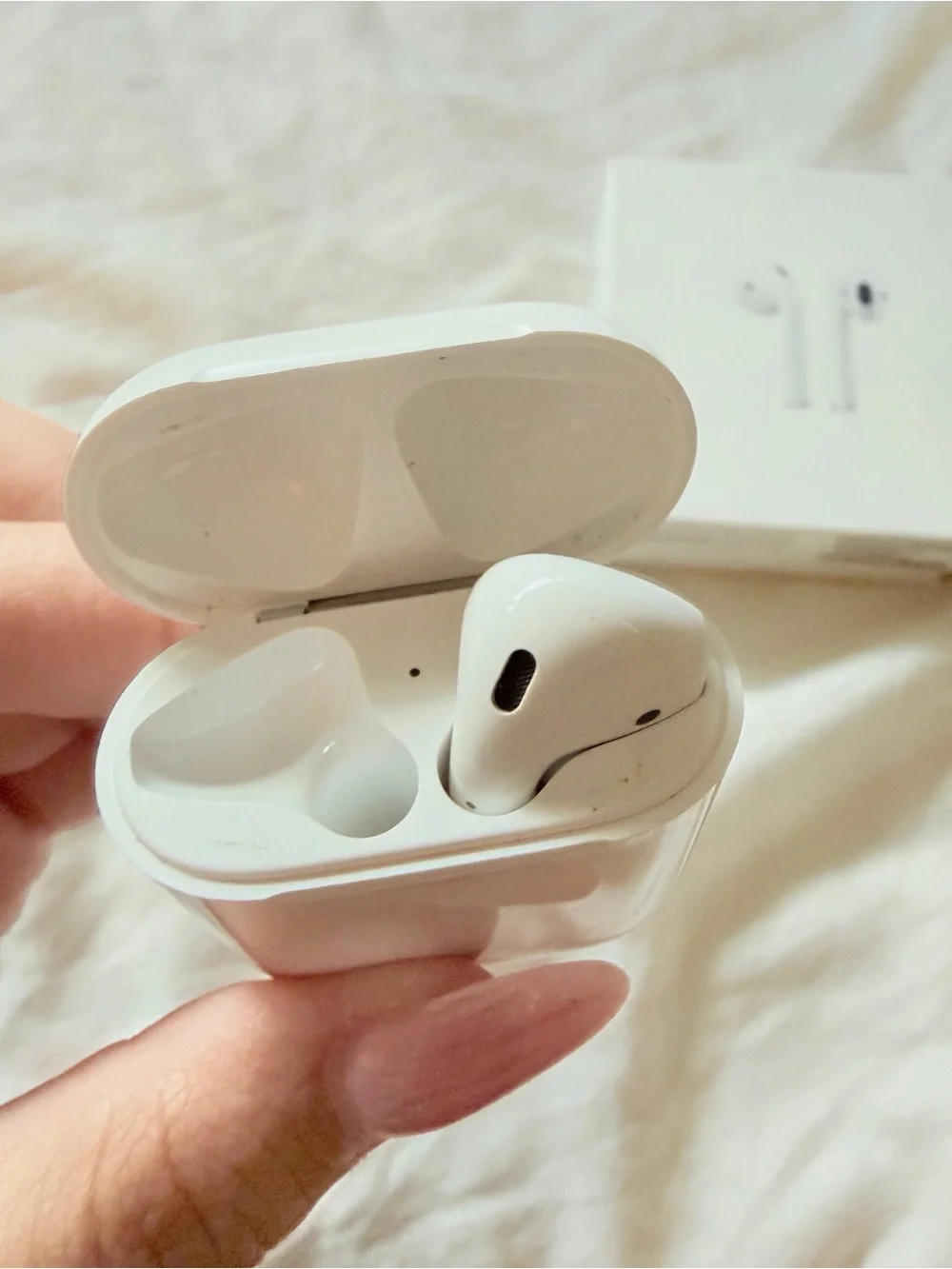 Apple AirPods with Charging Case - White